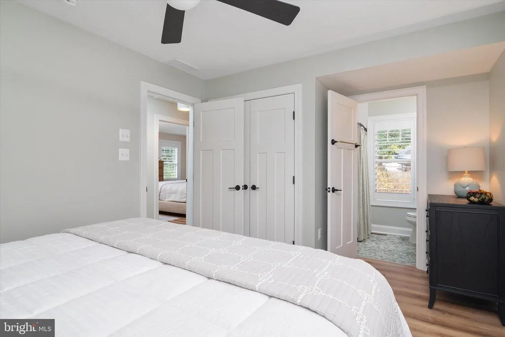 Photo of 394 NORTH DRIVE