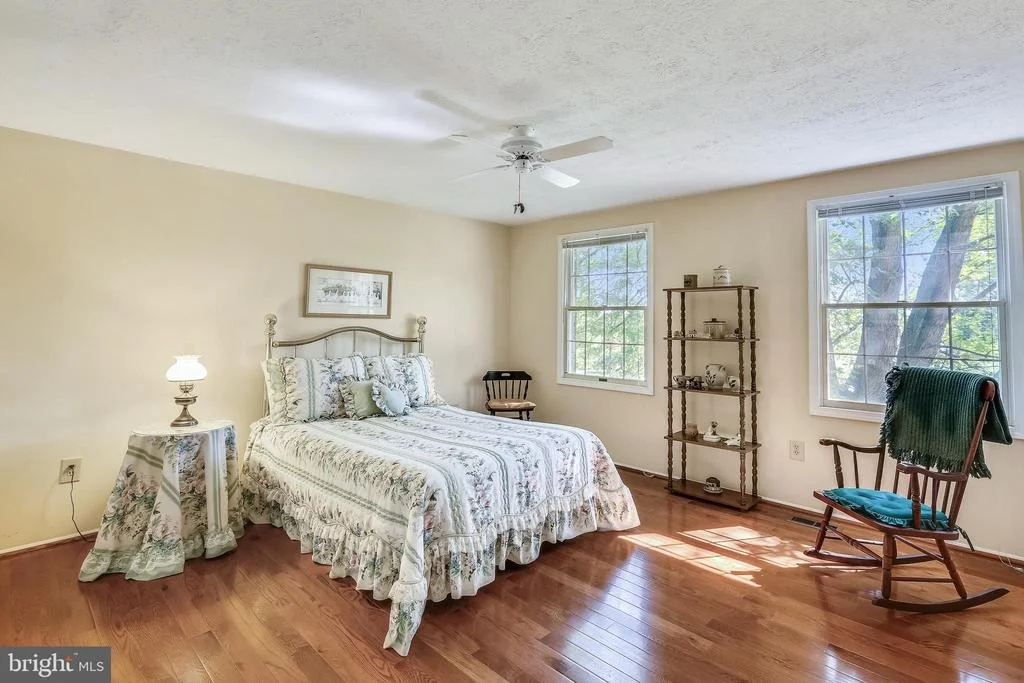 Photo of 9301 HUNTMASTER ROAD