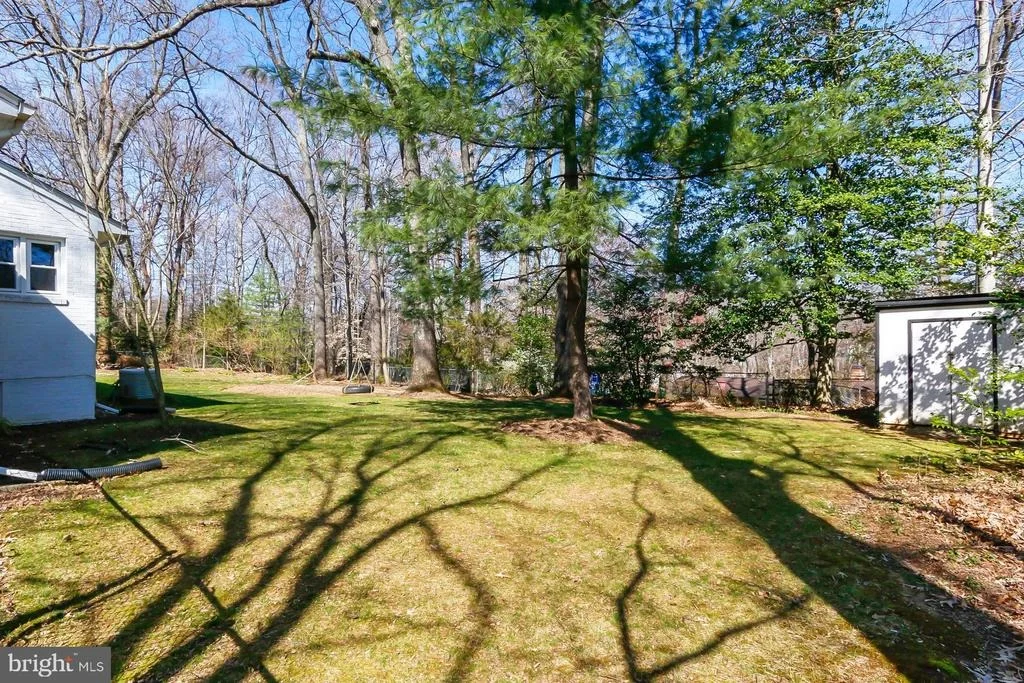 Photo of 4221 SAINT JEROME DRIVE