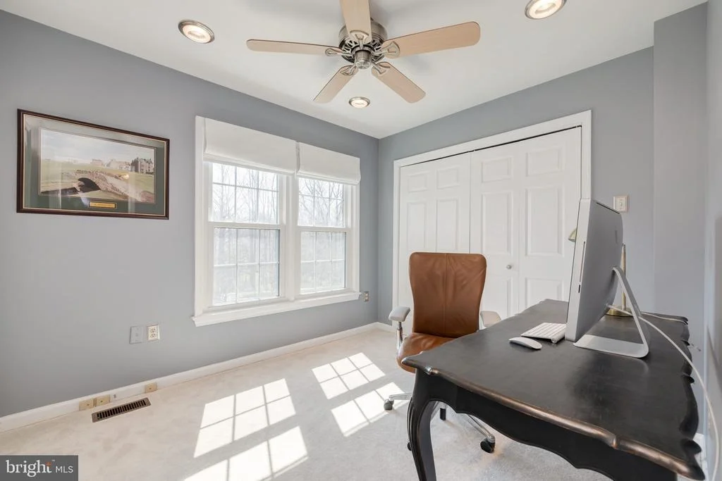 Photo of 7736 HUNTSMAN BOULEVARD