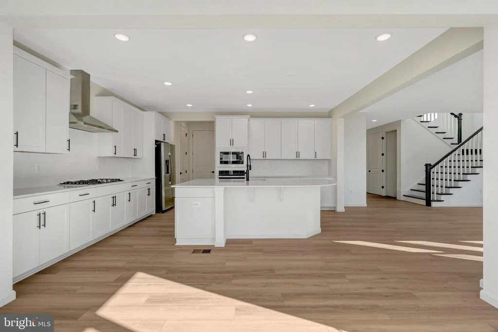 Photo of 1925 SUNSET LANE