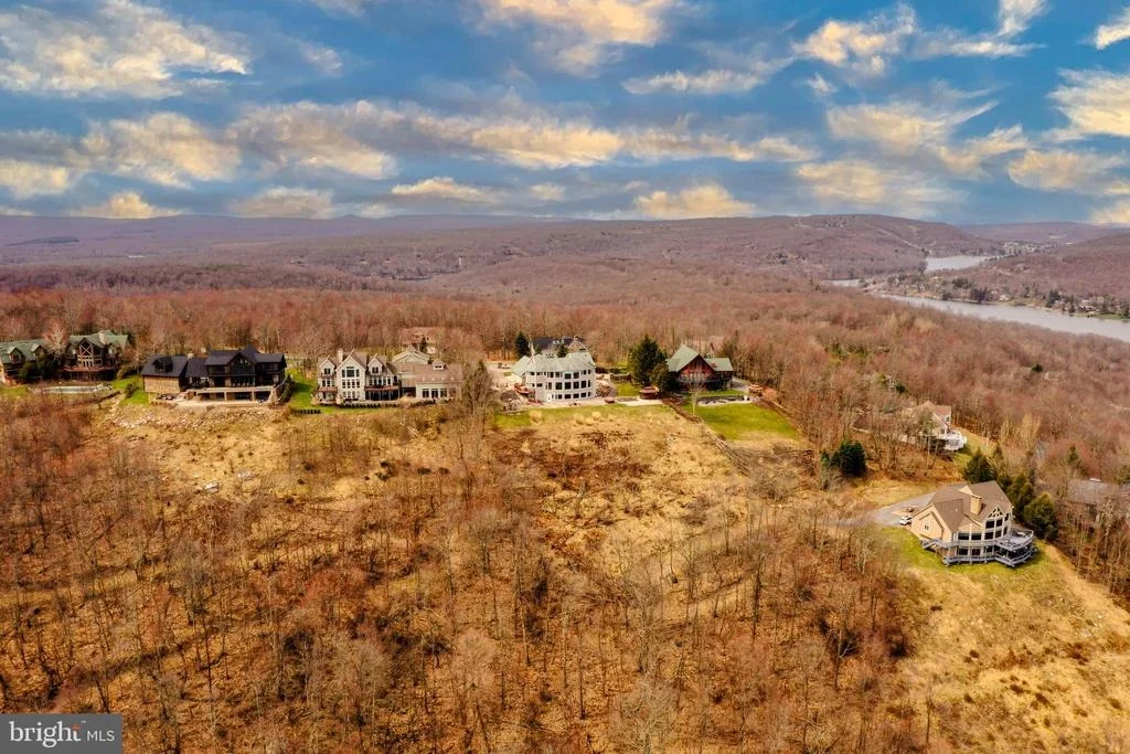 Photo of 1200 MOUNTAINVIEW DRIVE