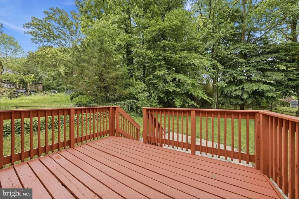 Photo of 4915 SHARON ROAD