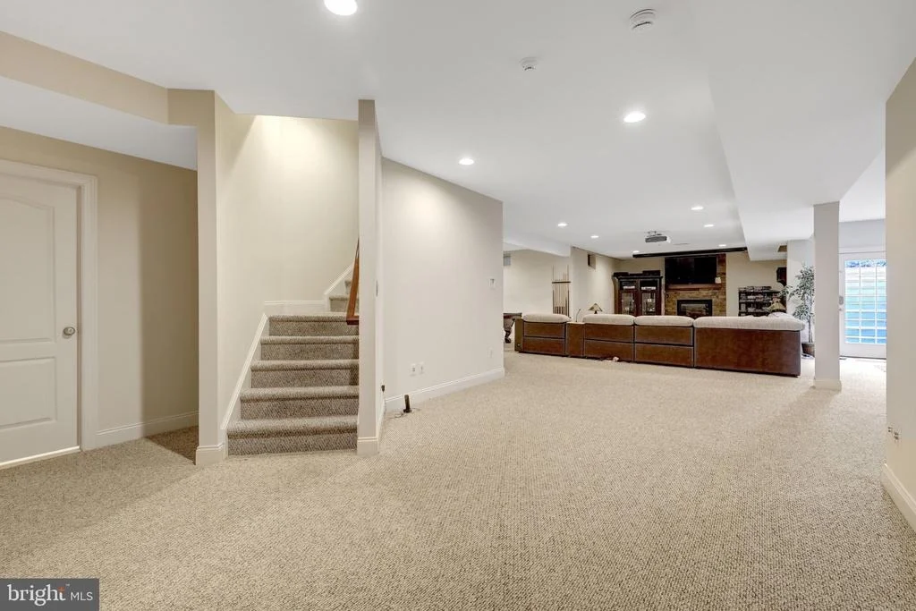 Photo of 24337 EAGLES LANDING PLACE