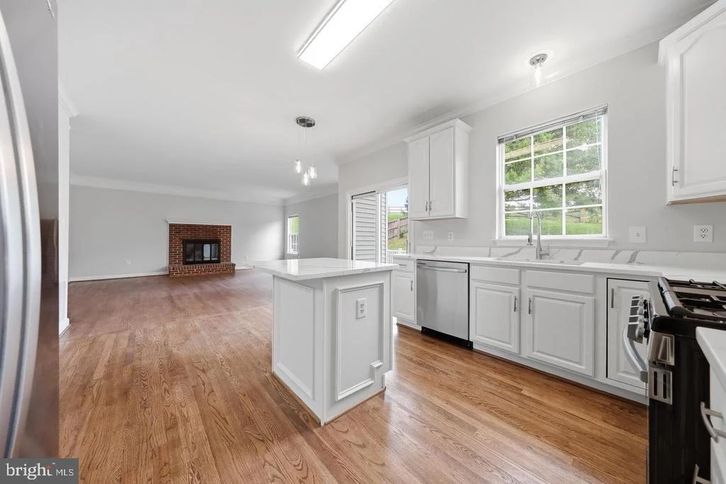 Photo of 6303 IVERSON TERRACE N