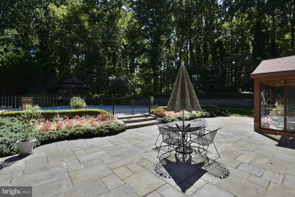 Photo of 650 BRYANTS NURSERY ROAD