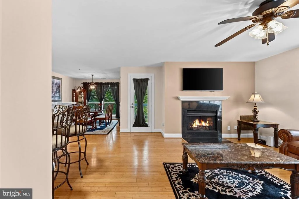 Photo of Unit 5C2 at 3175 SUMMIT SQUARE DRIVE