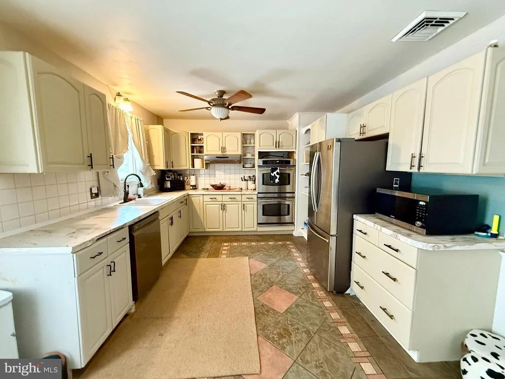 Photo of 2 GULL COURT