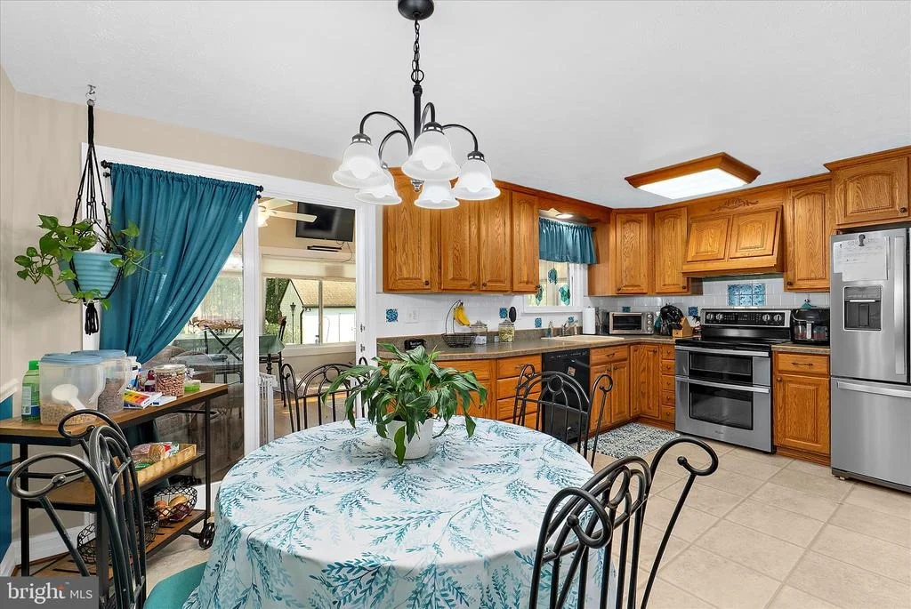 Photo of 379 DUBLIN DRIVE