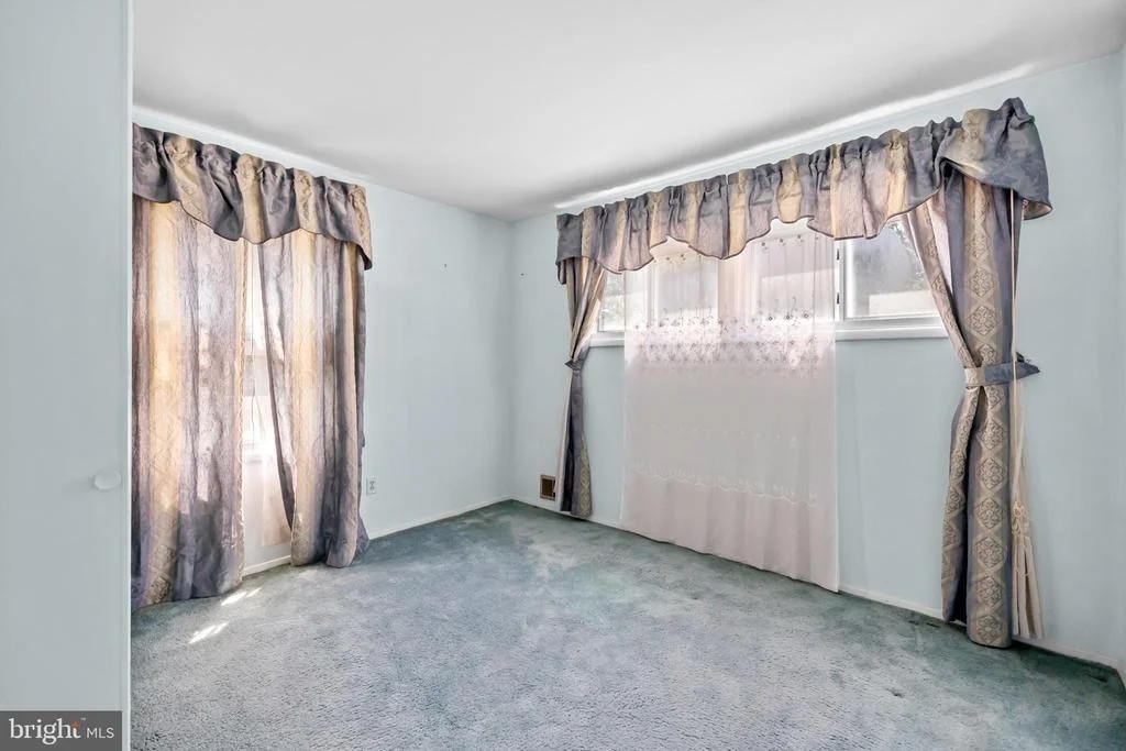 Photo of 409 HULL PLACE