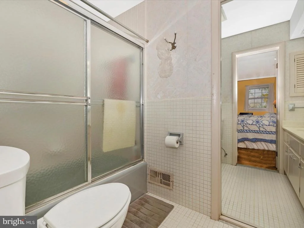 Photo of 131 FAIRVIEW AVENUE