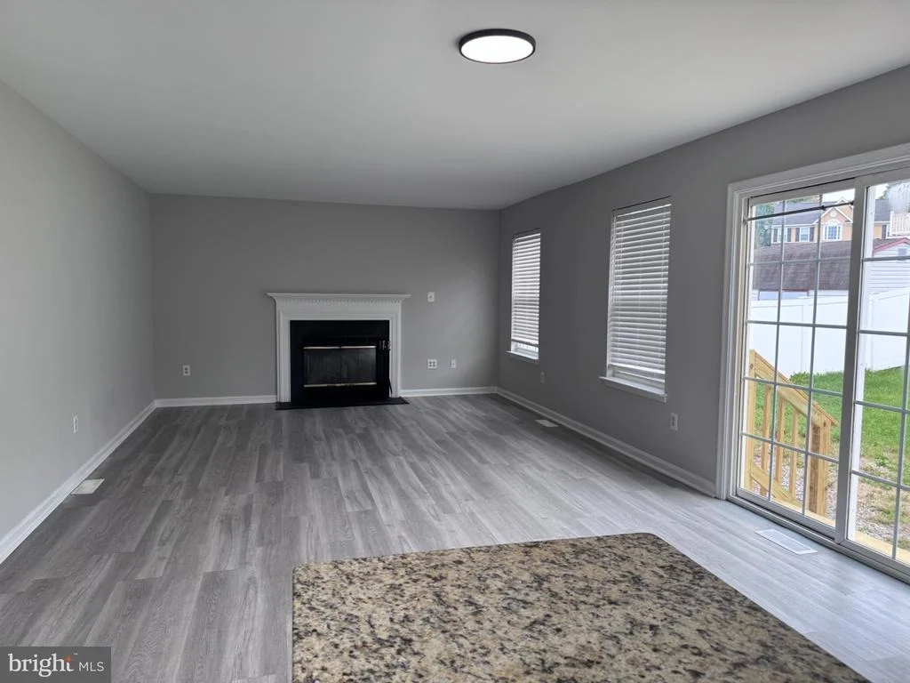 Photo of 911 GLOUSTER CIRCLE