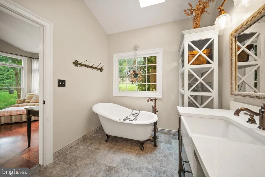 Photo of 4280 LAWNVALE DRIVE