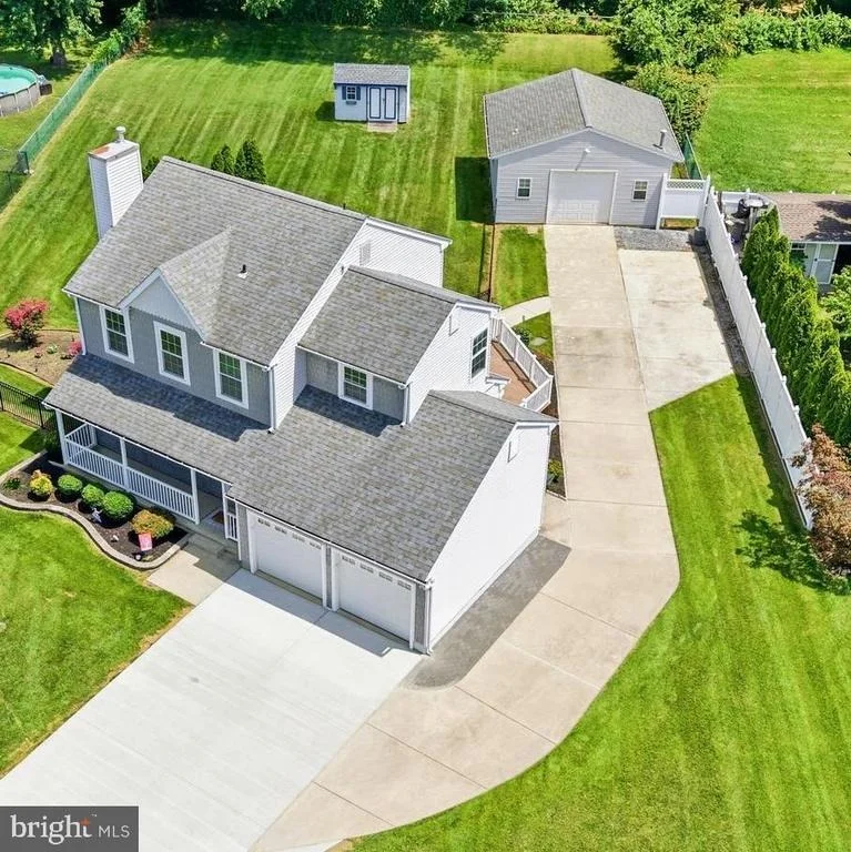 Photo of 17 GRAYSON PLACE