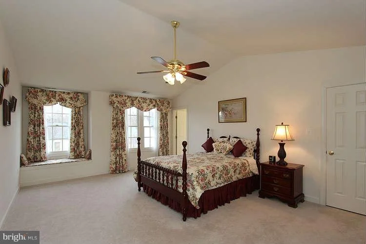 Photo of 4419 WINDING OAK DRIVE