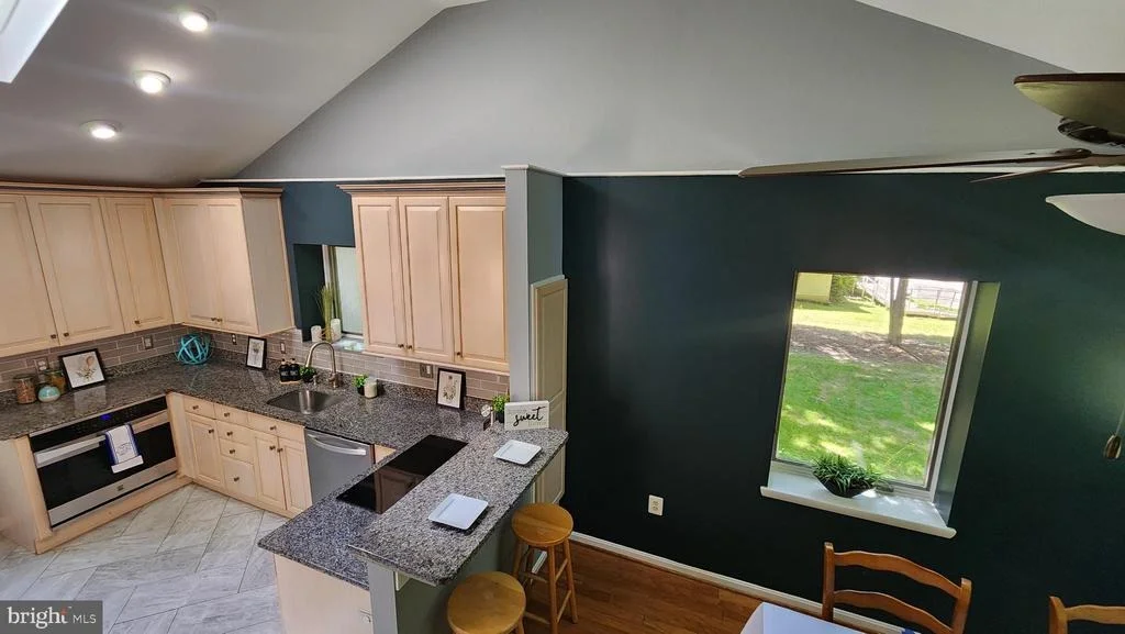 Photo of 1530 MURPHY LANE