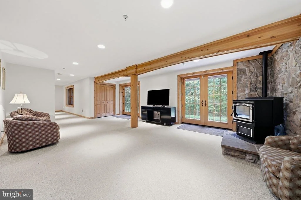 Photo of 14520 RIDENOUR ROAD