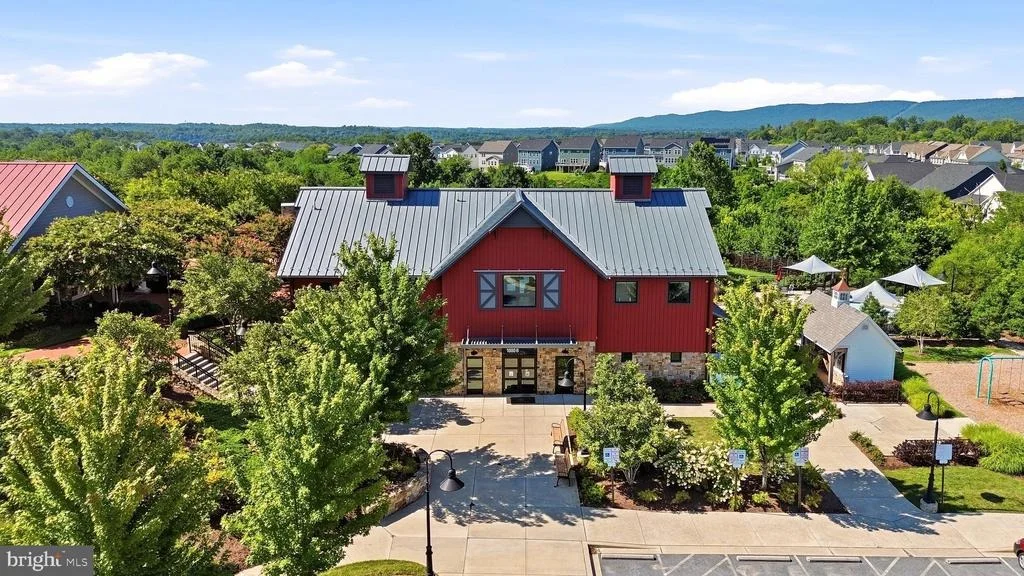 Photo of 1302 MOORE SPRING COURT