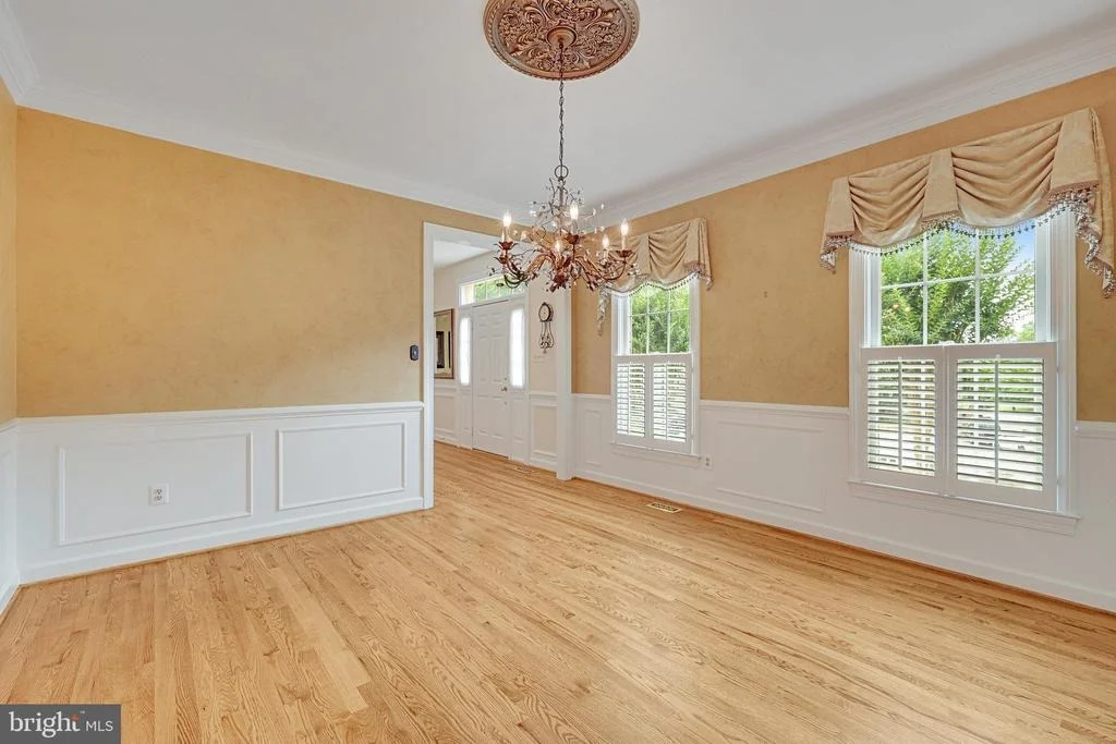 Photo of 12702 POND CREST LANE