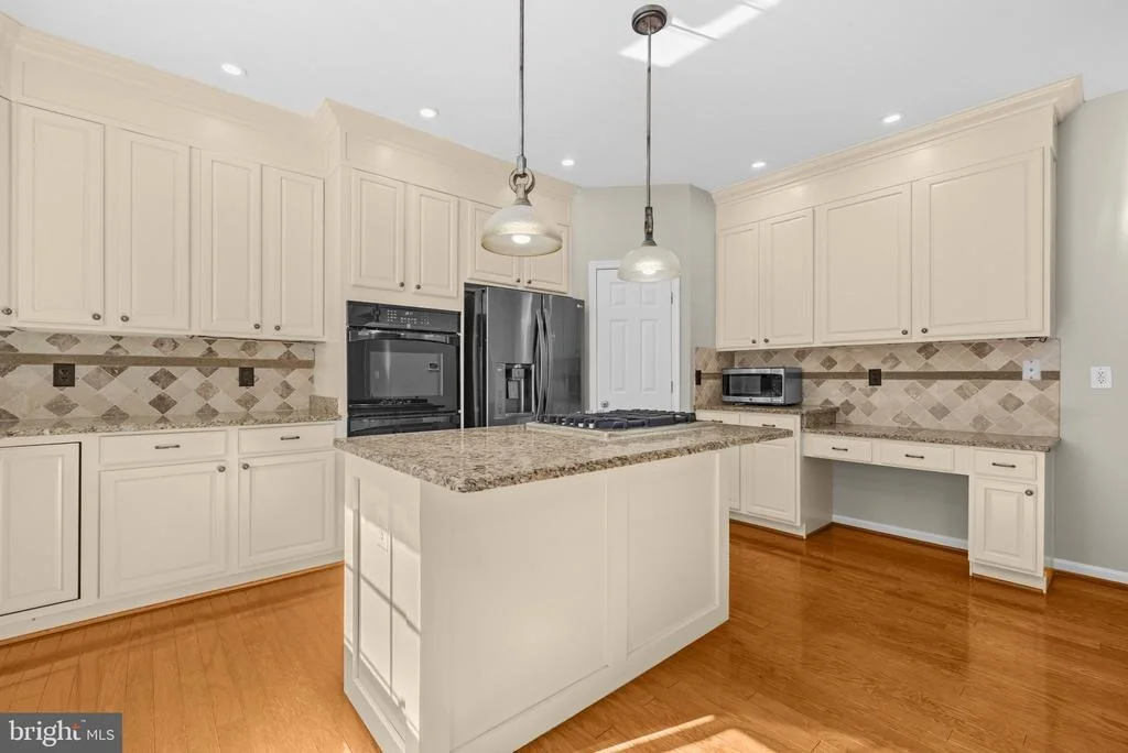 Photo of 5959 LYCEUM LANE
