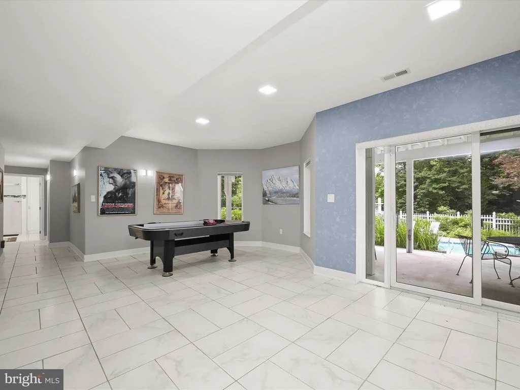 Photo of 1199 ASQUITHPINES PLACE