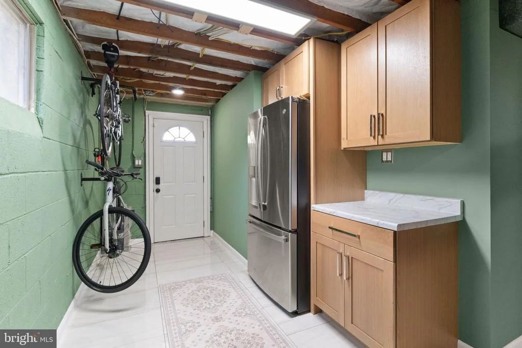 Photo of 8632 KERRY LANE