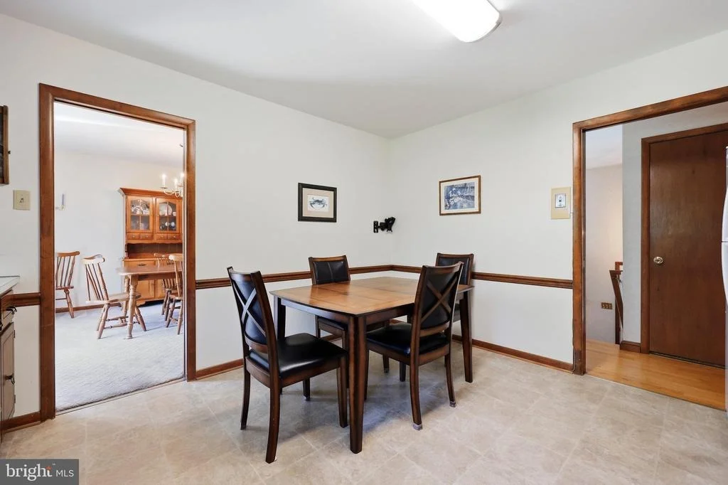 Photo of 8117 RUNNYMEADE DRIVE