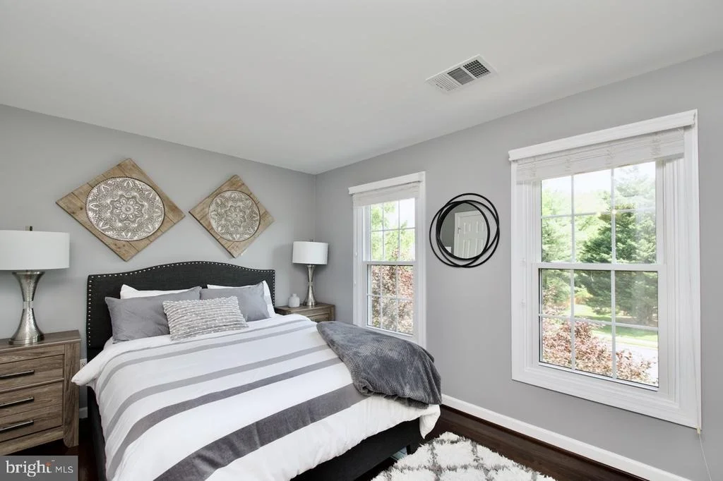 Photo of 5495 ASHLEIGH ROAD