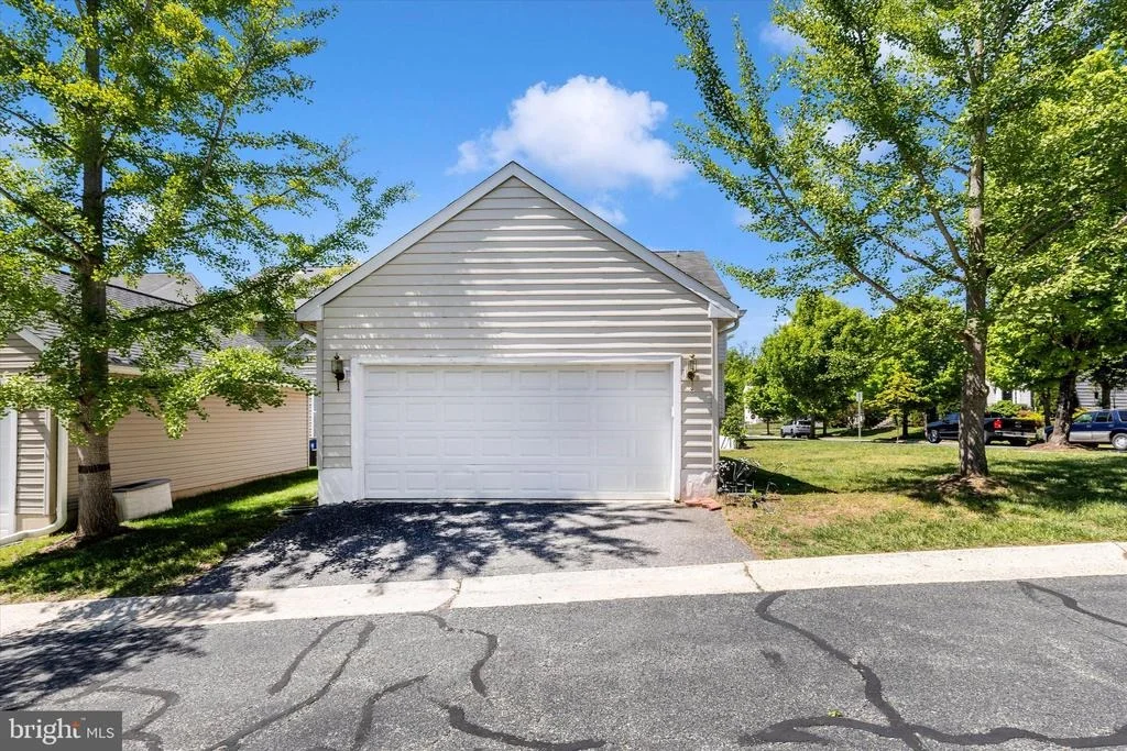 Photo of 19483 RAYFIELD DRIVE