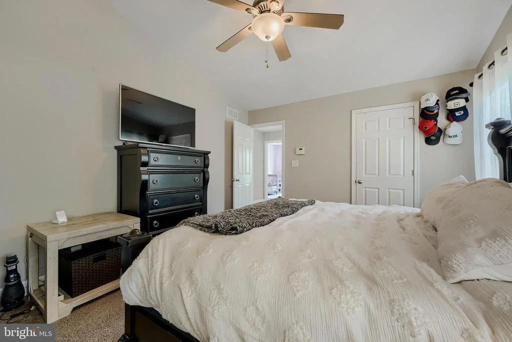 Photo of 8105 BEVERLY ROAD