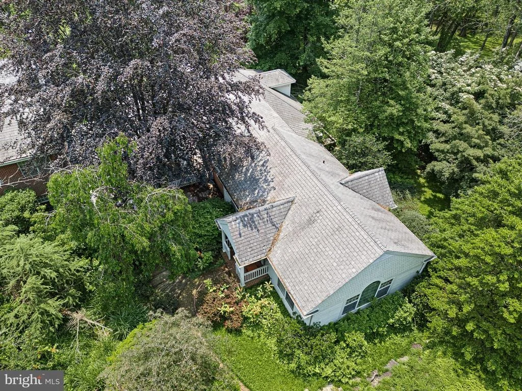 Photo of 2 FARRON DRIVE