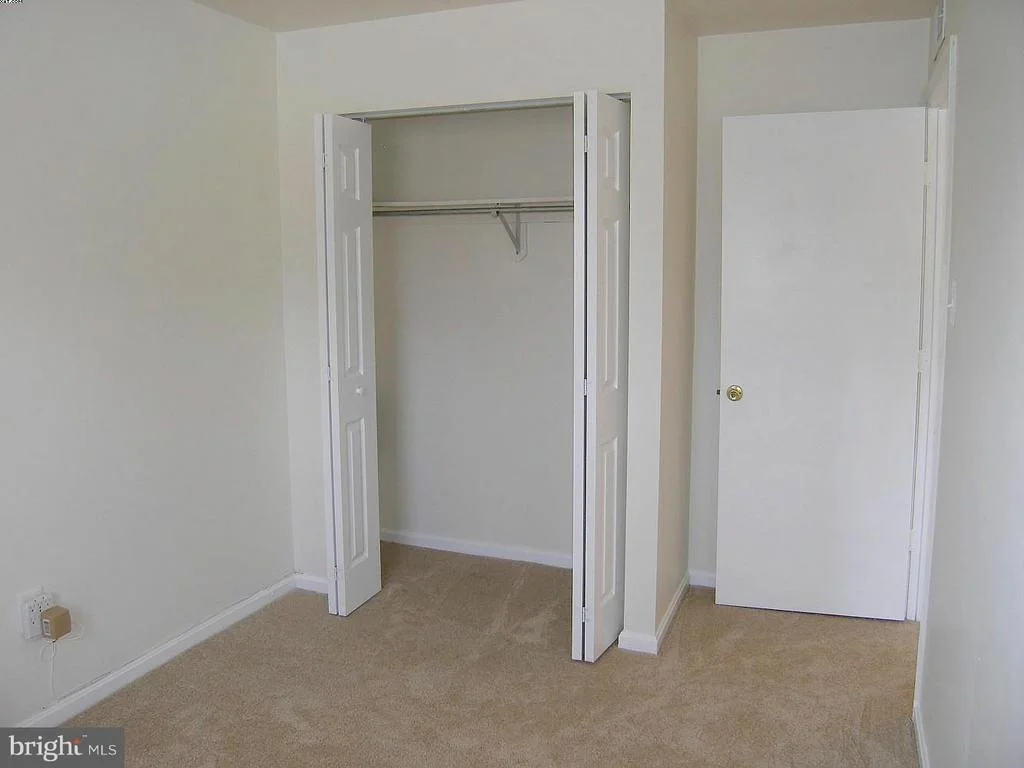 Photo of Unit B at 14906 MC KISSON COURT