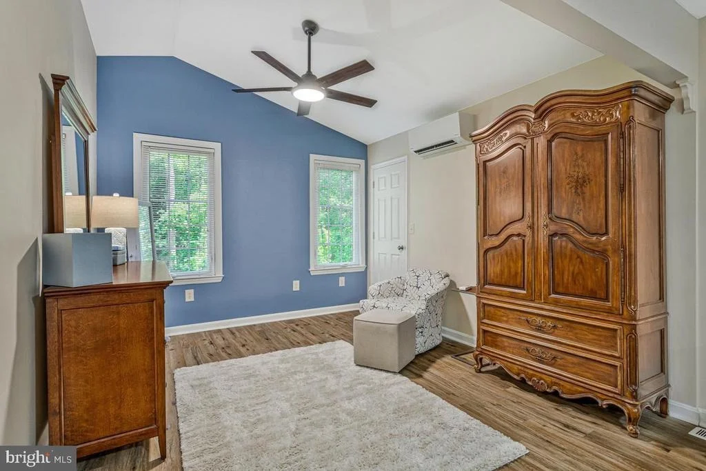 Photo of 9017 MEGAN CIRCLE