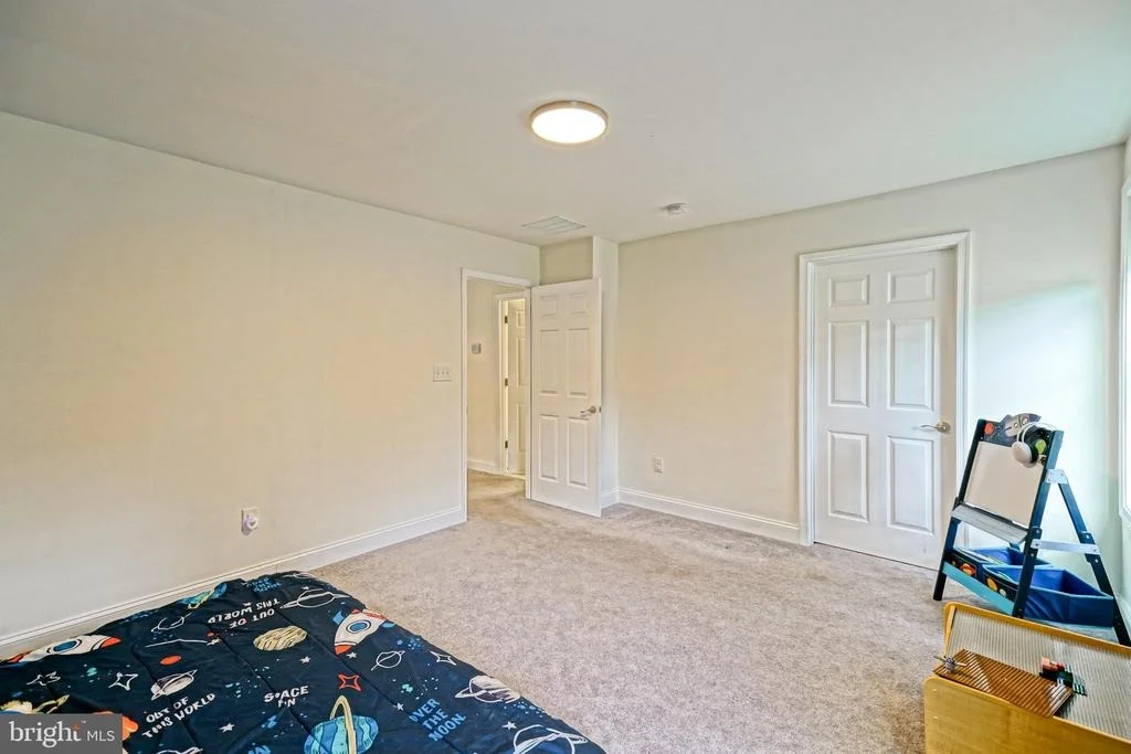 Photo of 19035 WINTERBERRY STREET