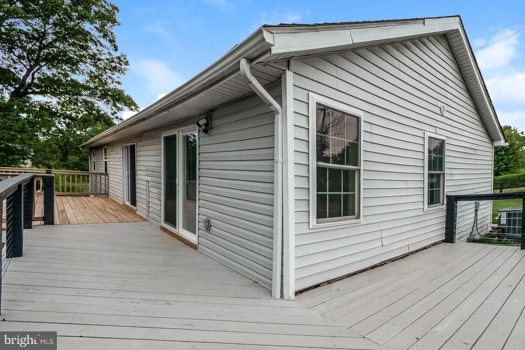 Photo of 265 MCDONALD ROAD