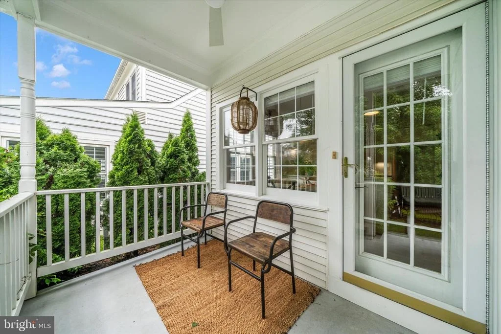 Photo of 2447 MERCHANT STREET