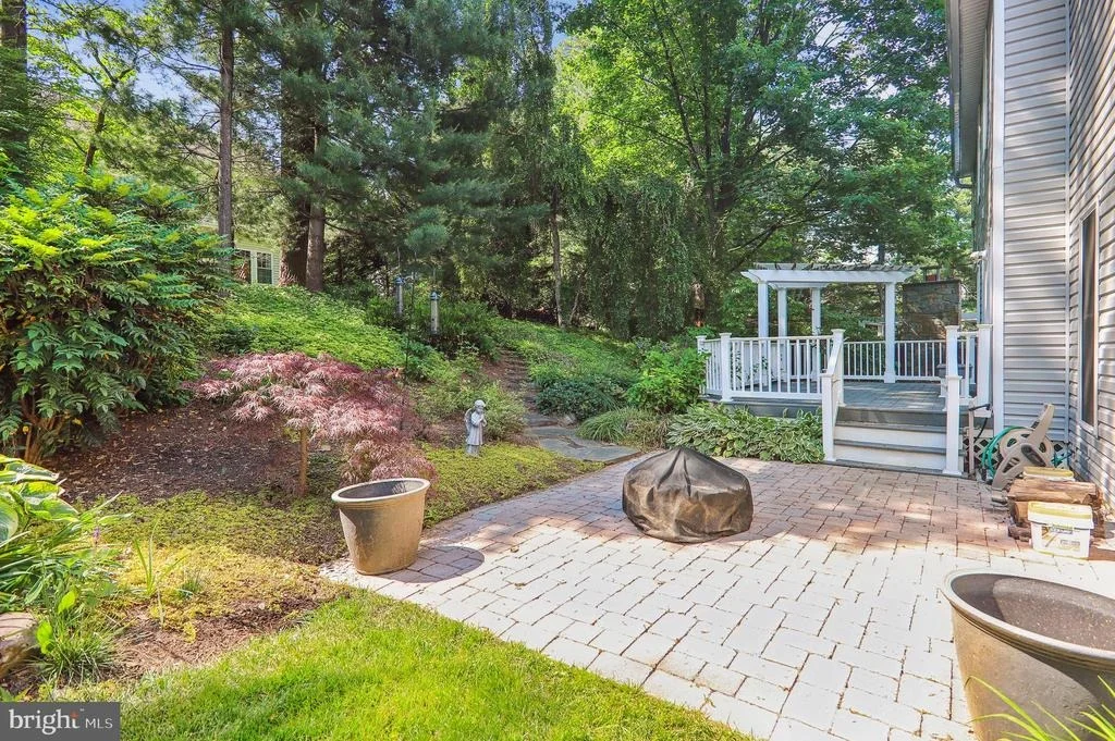 Photo of 2803 SHADOWRIDGE
