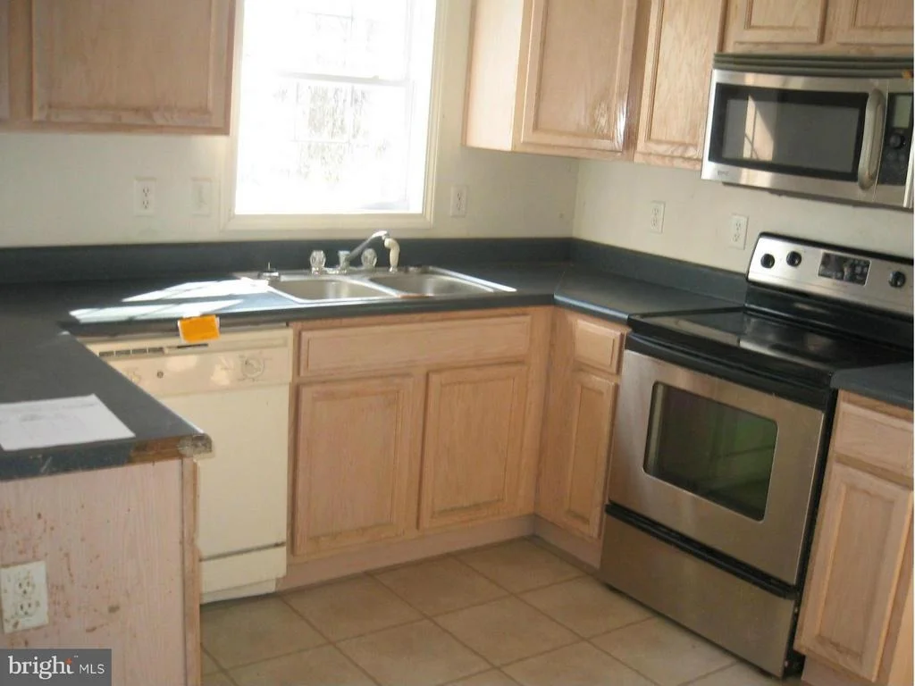 Photo of 3321 MEADOW LANE