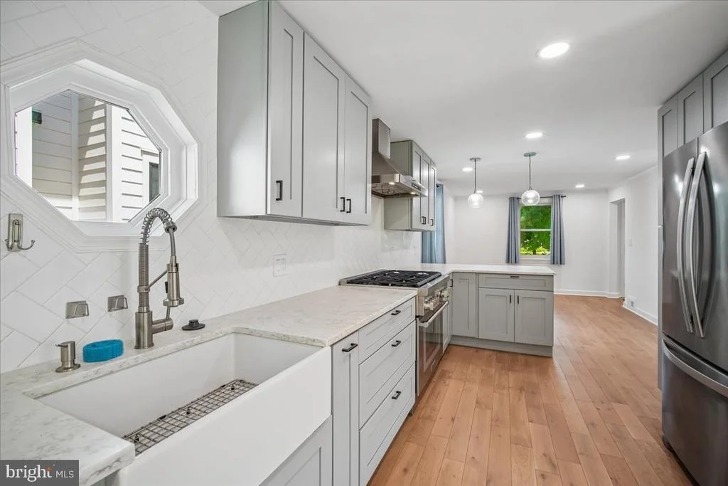 Photo of 5304 SHERRILL AVENUE