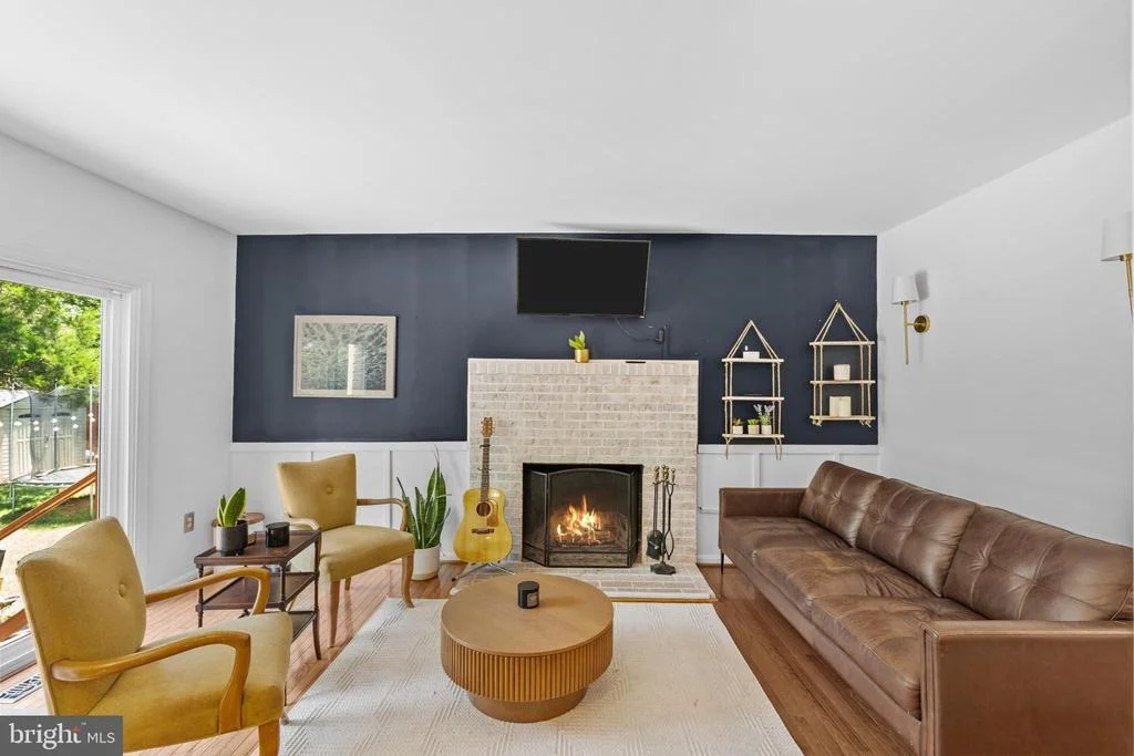 Photo of 316 SILVER RIDGE DRIVE