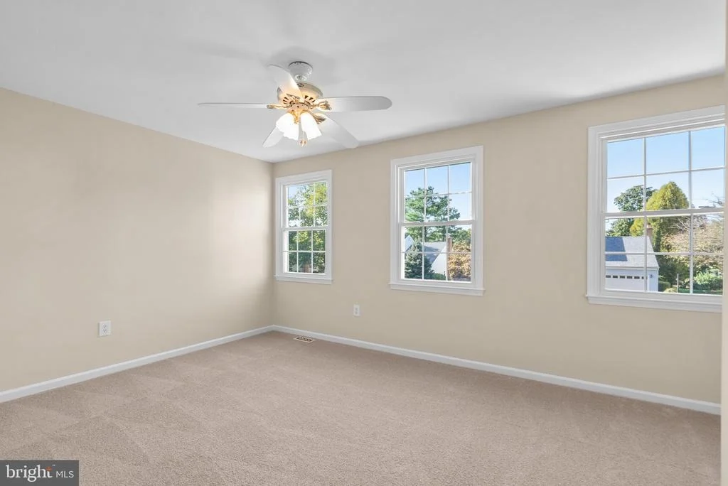 Photo of 4220 THORNCROFT TERRACE