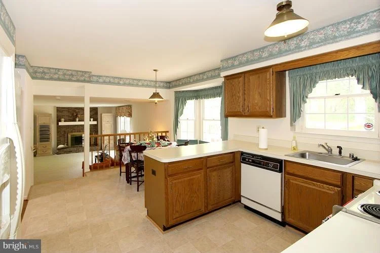 Photo of 13126 VENETIAN ROAD