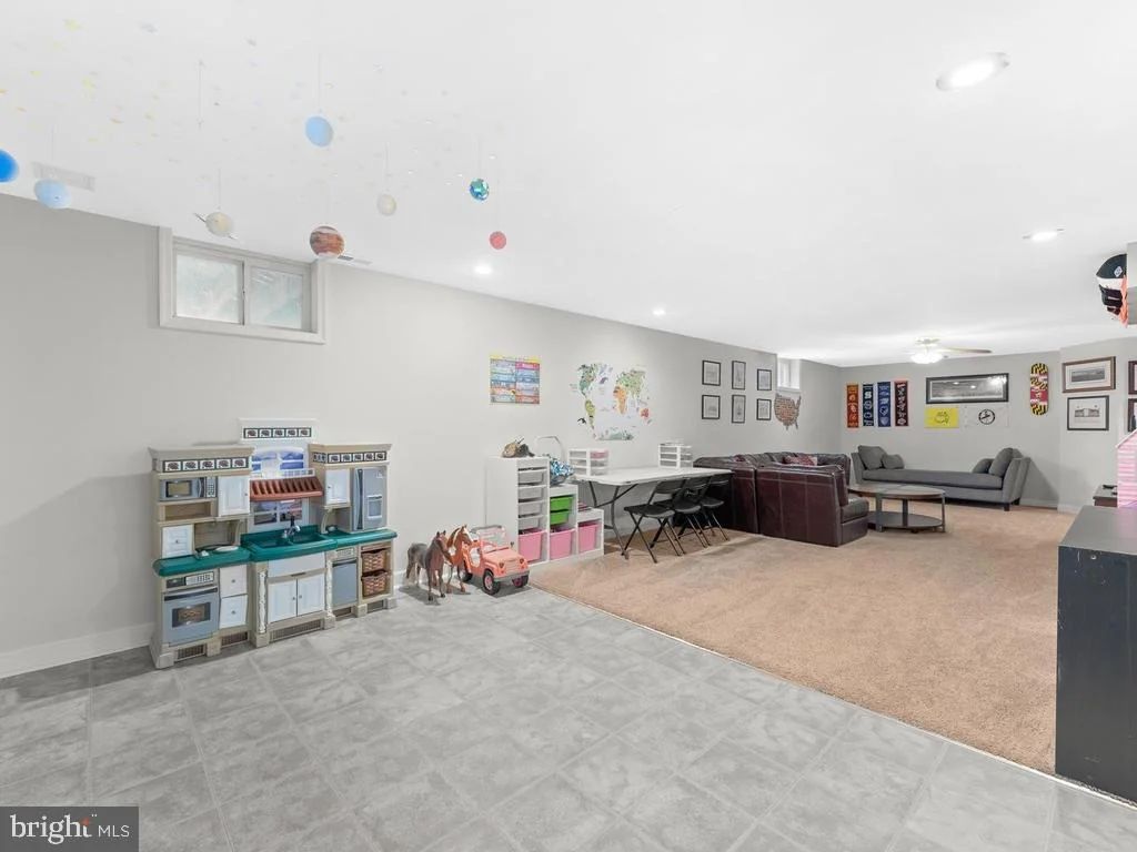 Photo of 708 LONGBOW ROAD