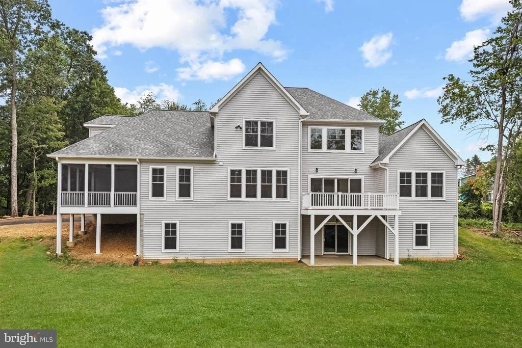 Photo of 2624 BACHMAN ROAD