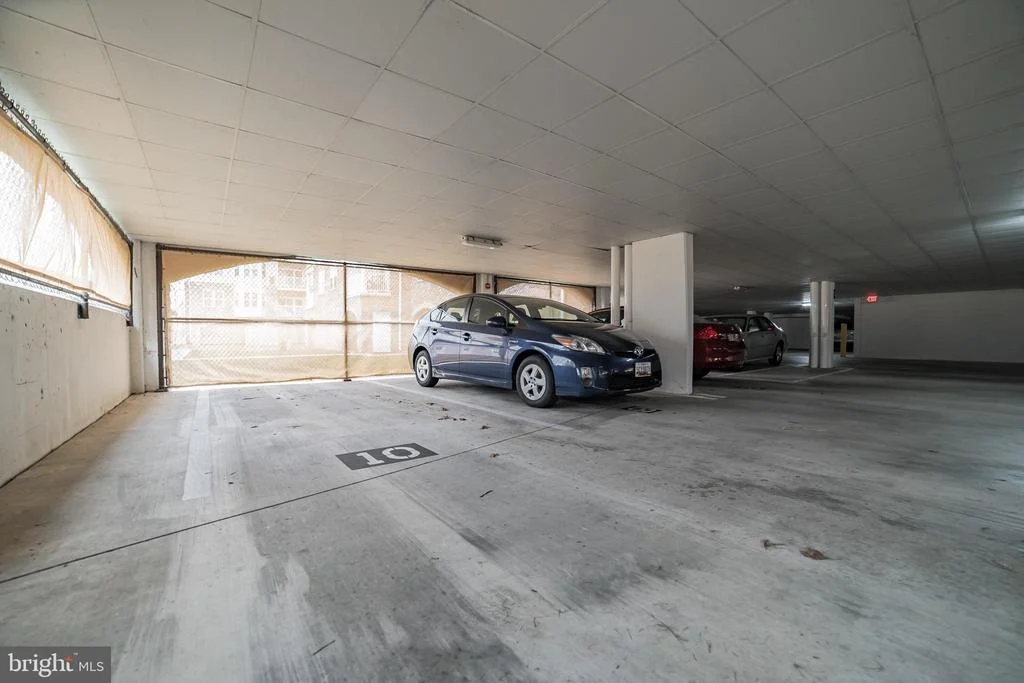 Photo of Unit 312 at 2520 WATERSIDE DRIVE