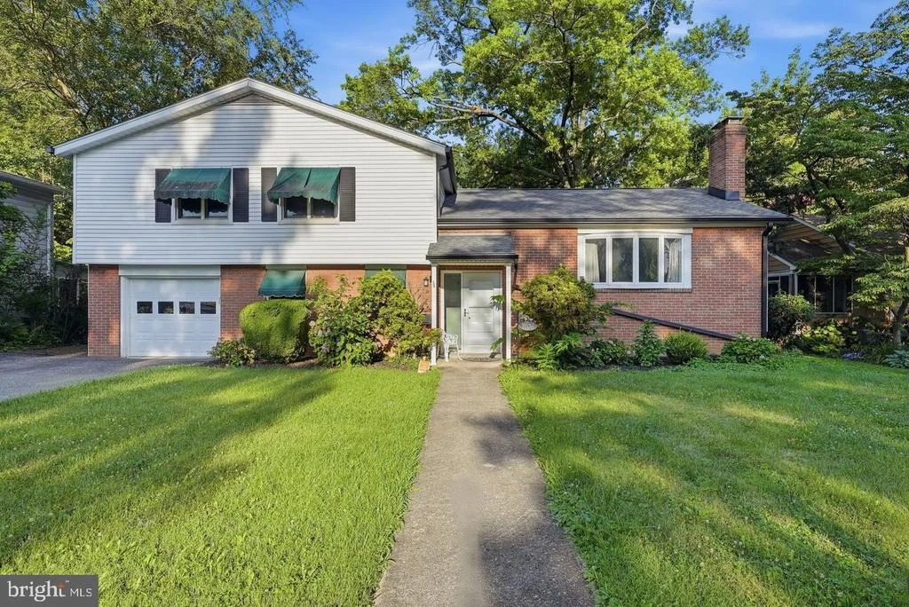 Photo of 1206 BEECHWOOD DRIVE