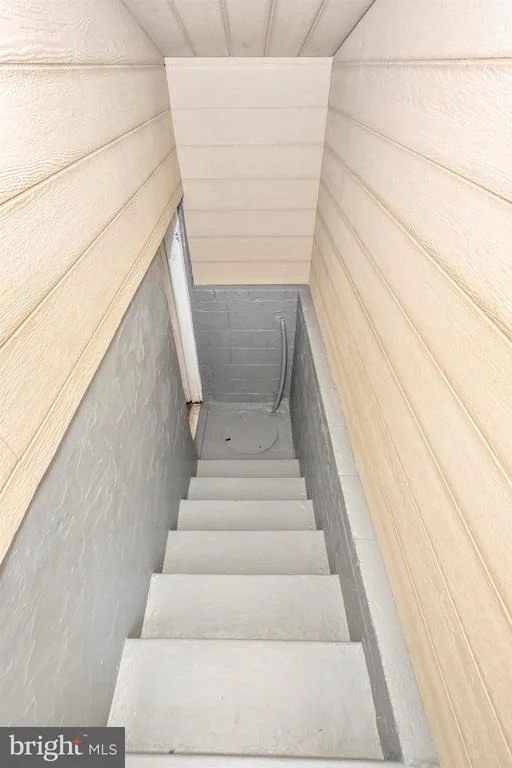 Photo of 132 TULIP DRIVE