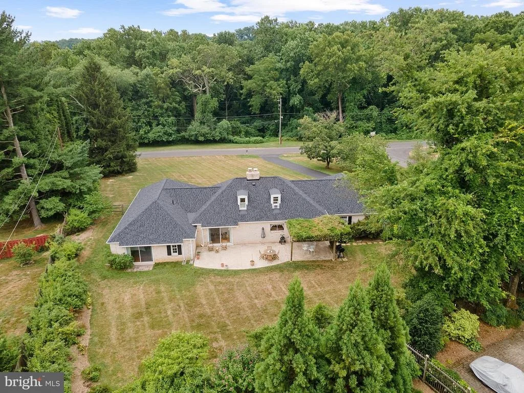 Photo of 15205 BAUGHMAN DRIVE