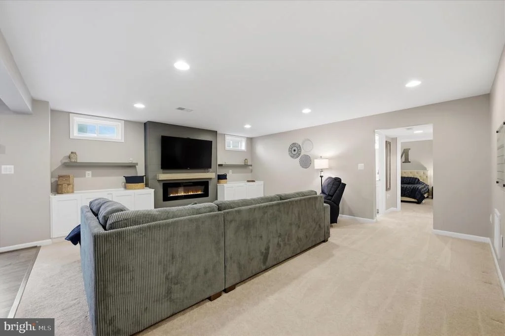 Photo of 725 MCGUIRE CIRCLE