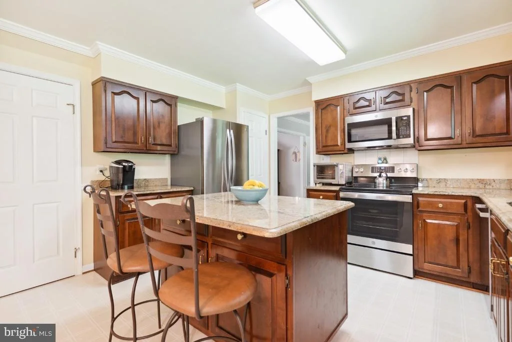 Photo of 6010 NASSAU DRIVE